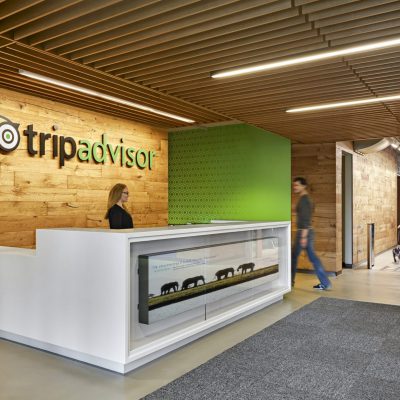 1100 Cross Piece Grille at the Trip Advisor Headquarters, Needham, Massachusetts.  Baker Design Group, Inc. Photo: Robert Benson.