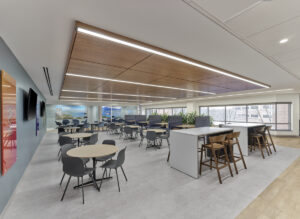 http://9Wood's%204600%20True%20Access%20Tile%20in%20Cherry%20Veneer%20in%20an%20office%20meeting%20room.